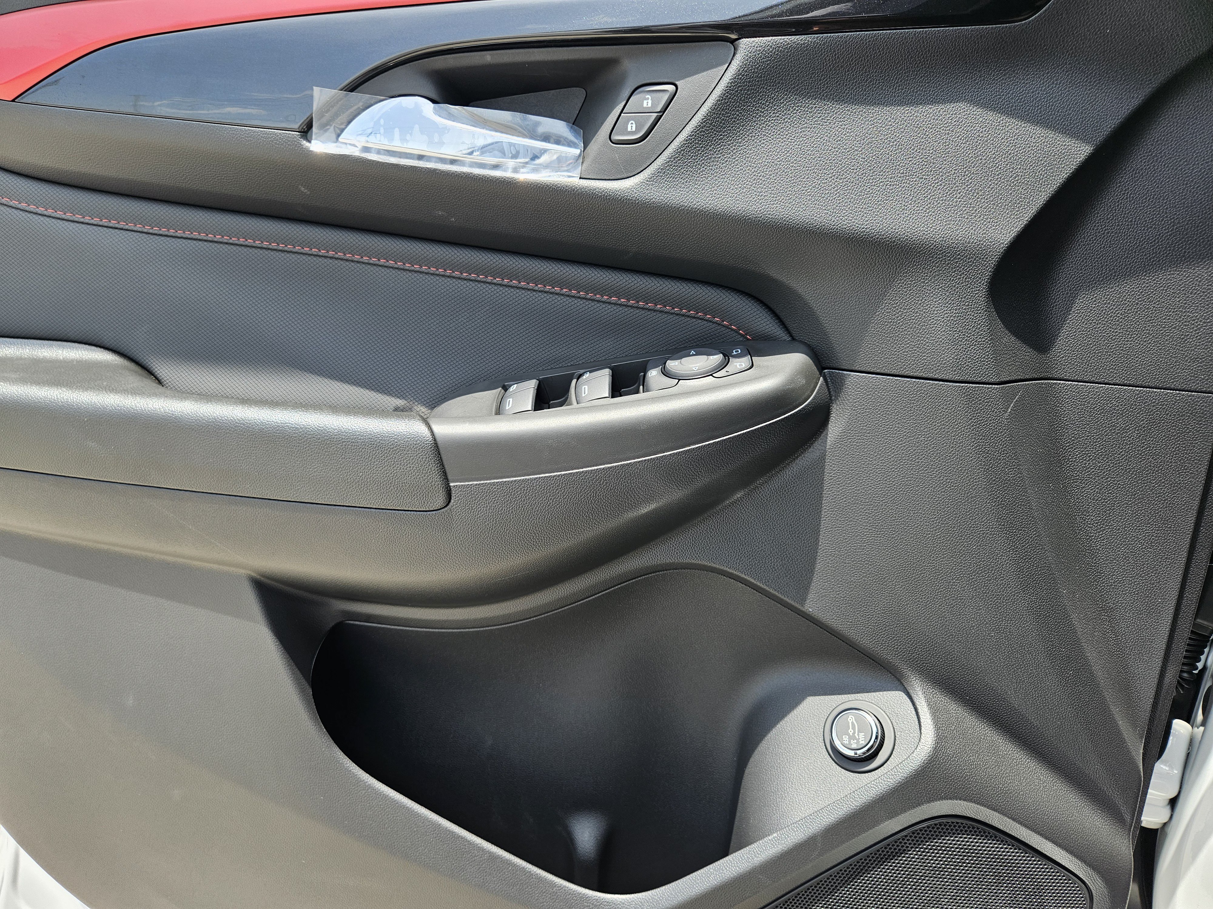 New 2026 Chevrolet TrailBlazer RS w/ Convenience Package FWD image 16
