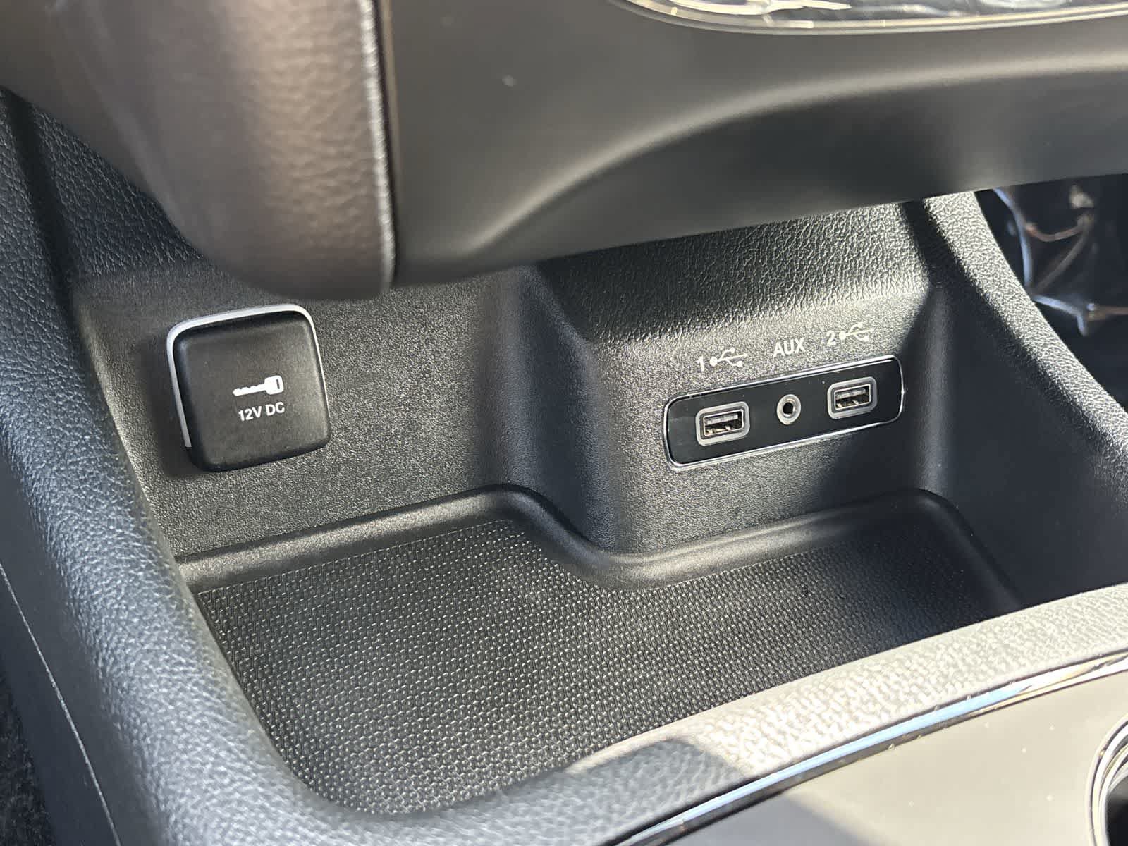Certified 2018 Dodge Durango SRT w/ Technology Group AWD/4WD image 26