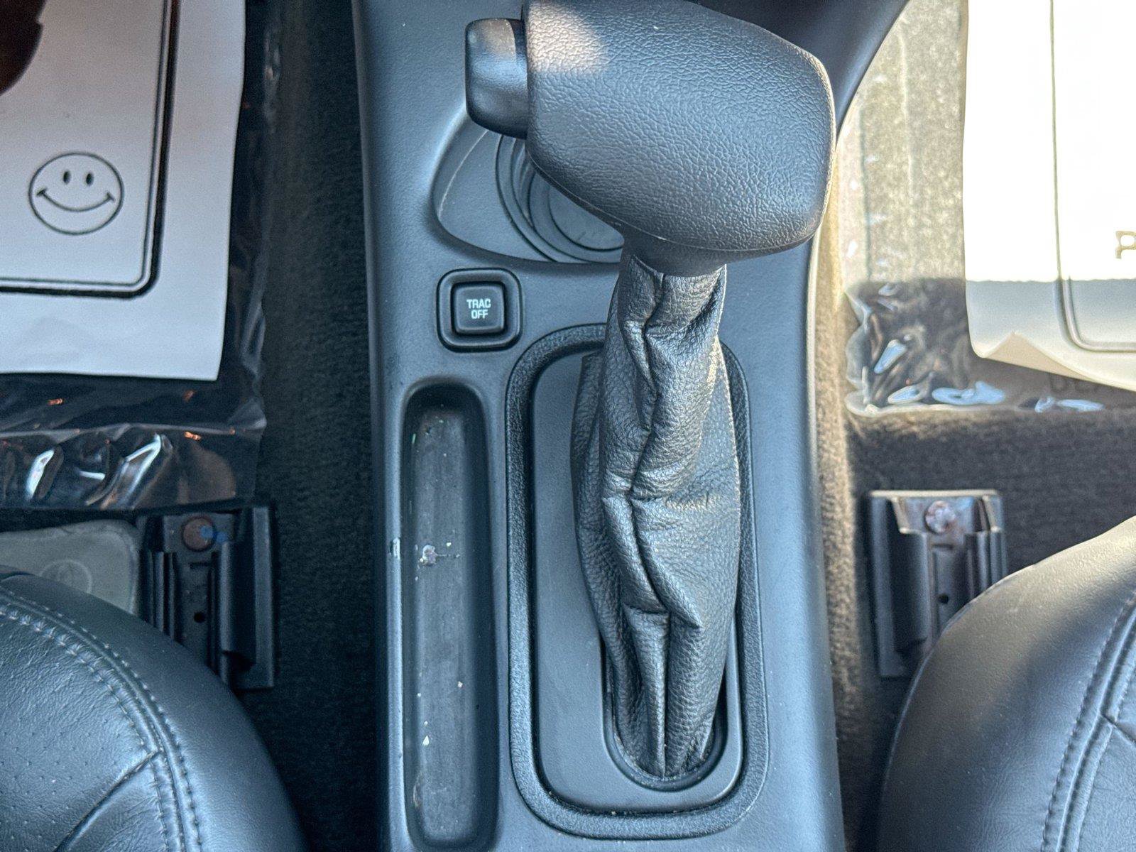 Used 2004 Chevrolet Monte Carlo SS w/ Preferred Equipment Group FWD image 11