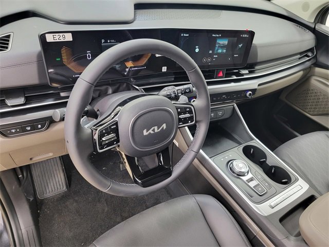 New 2026 Kia Carnival LXS image 13