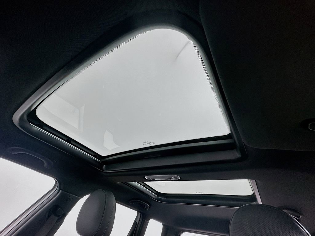 Used 2019 MINI Cooper Clubman ALL4 image 21