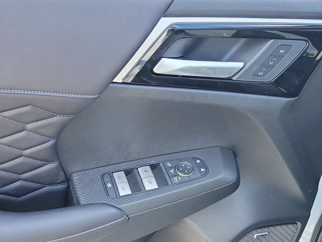 New 2026 Mitsubishi Outlander SEL FWD image 24
