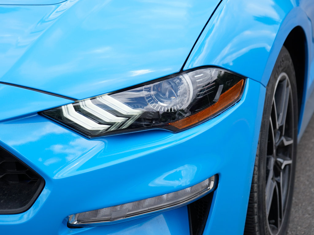 Used 2023 Ford Mustang Premium RWD image 5