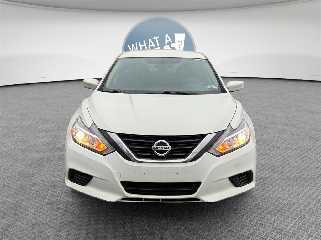 Used 2018 Nissan Altima 2.5 S w/ S Convenience Package image 9