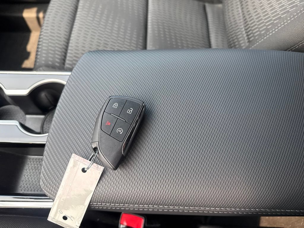 Certified 2026 Chevrolet Equinox LT AWD/4WD image 32