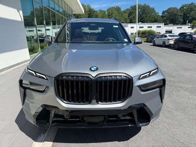 New 2026 BMW X7 xDrive40i w/ M Sport Package image 4