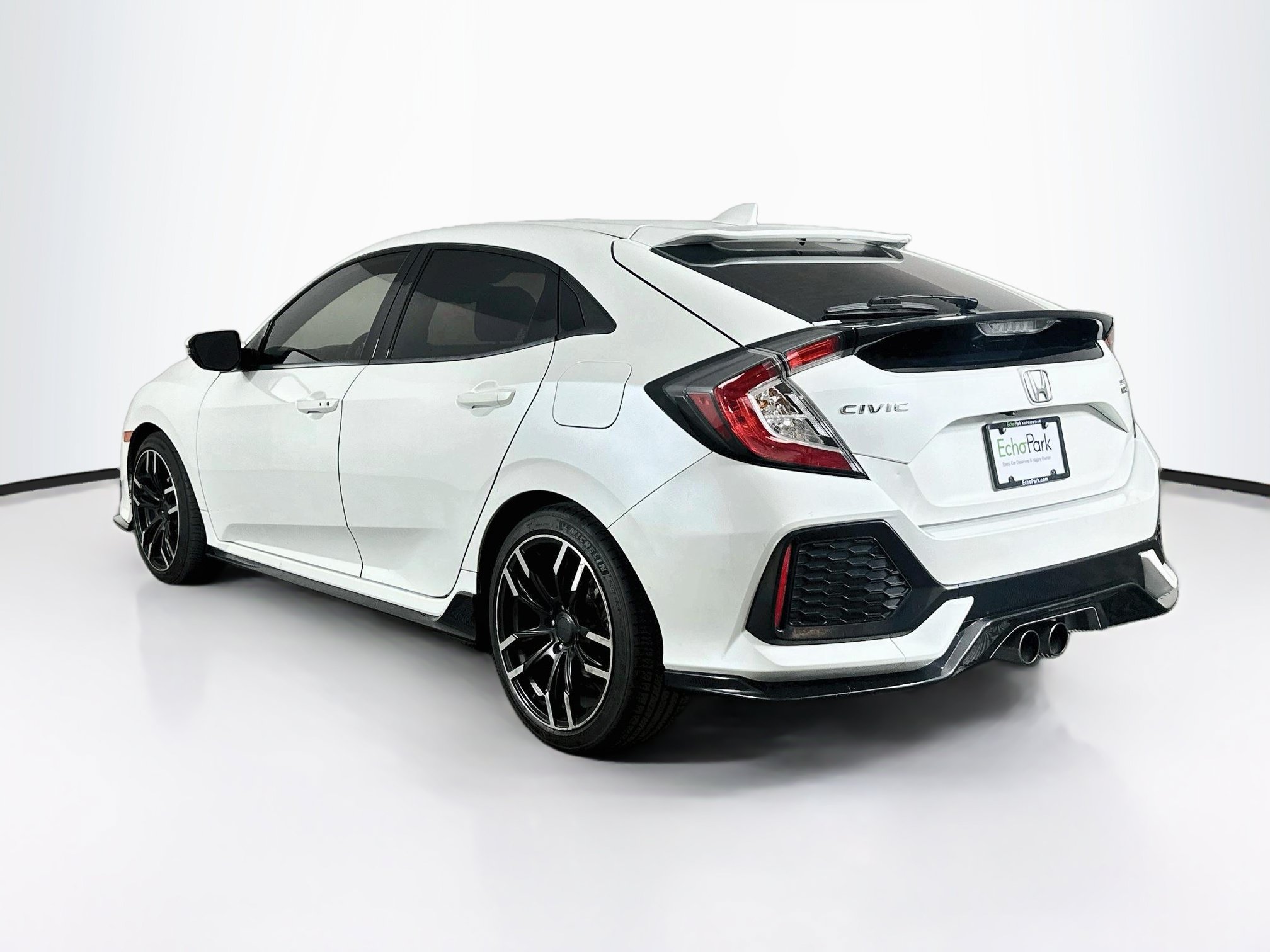 Used 2018 Honda Civic Sport Touring image 5