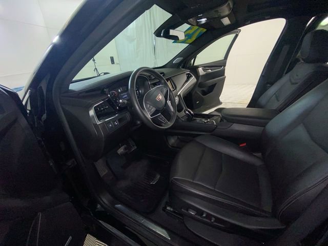 Used 2025 Cadillac XT5 Premium Luxury w/ LPO, Floor Liner Package FWD image 27