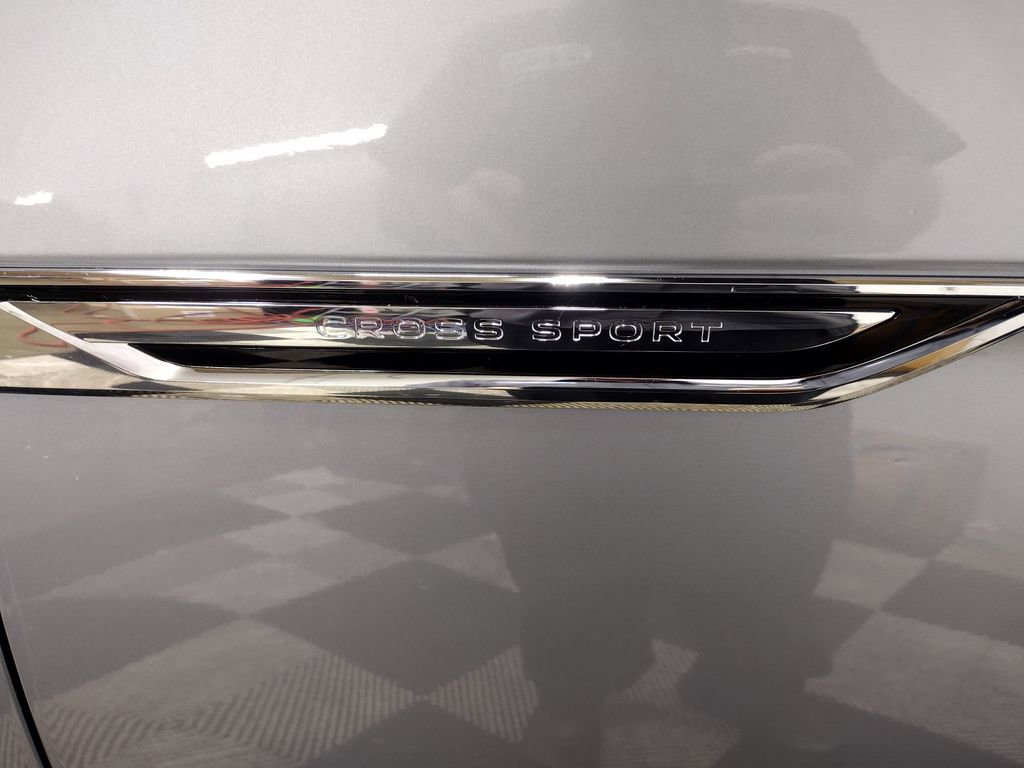 New 2026 Volkswagen Atlas Cross Sport SEL Premium R-Line image 6