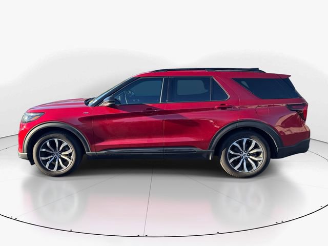 Used 2025 Ford Explorer ST-Line image 7