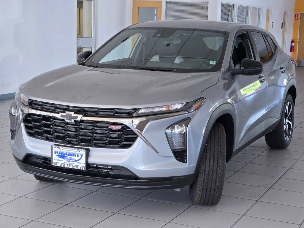 New 2026 Chevrolet Trax RS w/ Driver Confidence Package FWD image 4