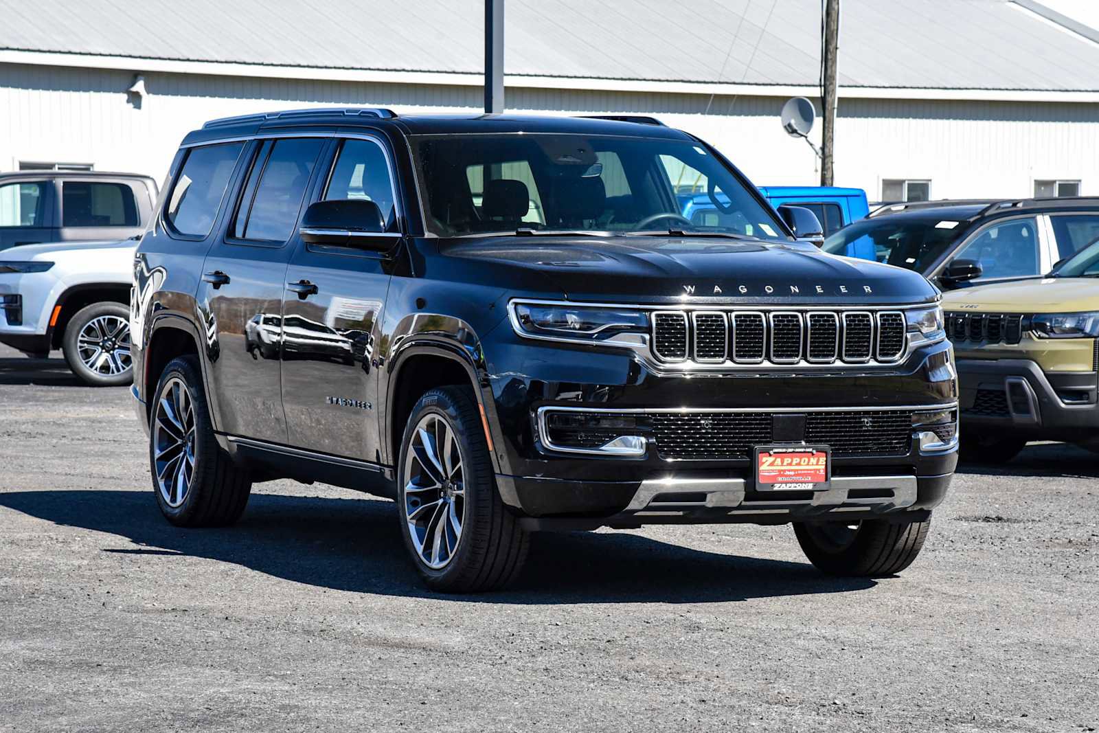 Certified 2024 Jeep Wagoneer Series III w/ Premium Group I AWD/4WD image 1