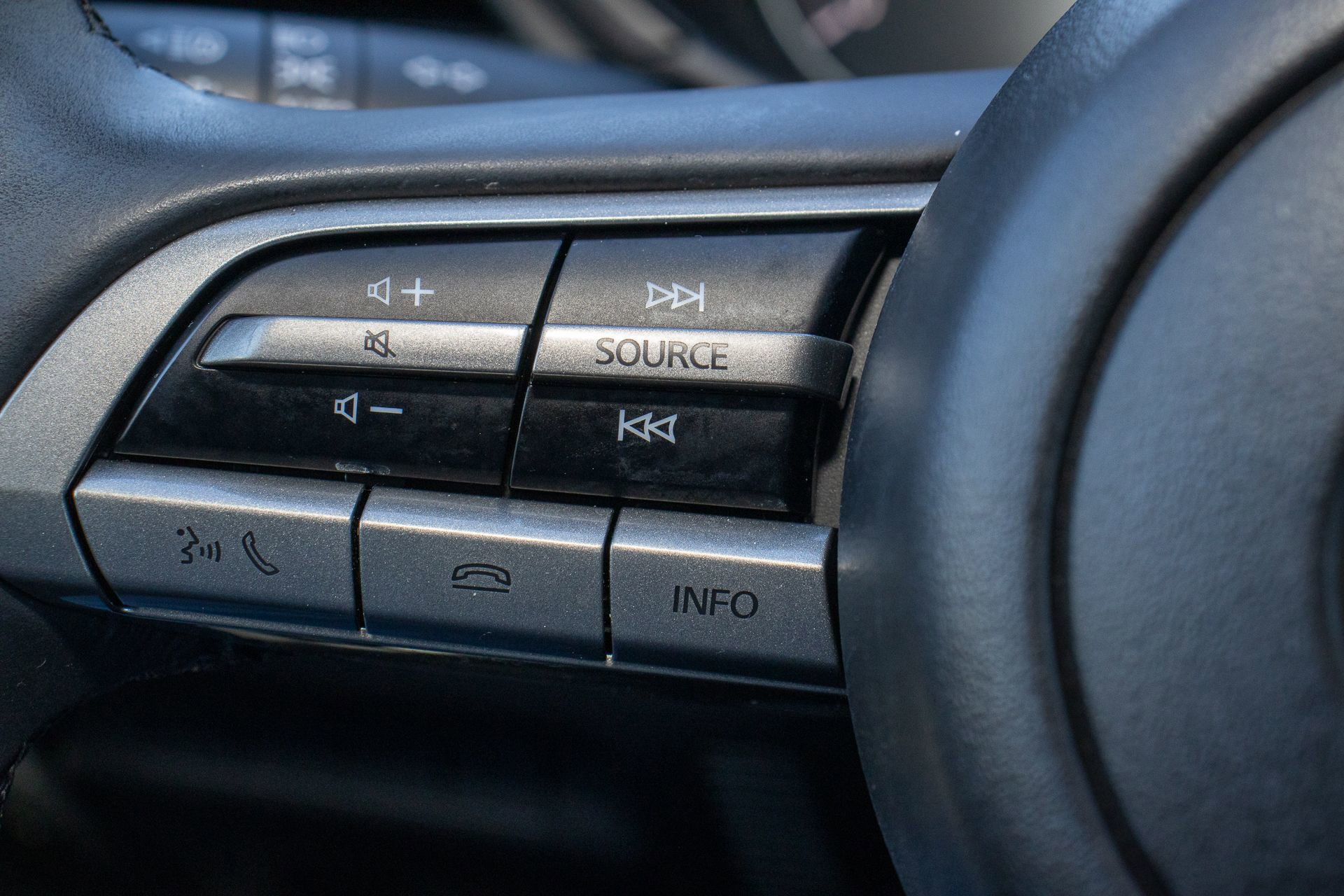 Used 2023 MAZDA CX-30 AWD 2.5 S w/ Select Package image 26