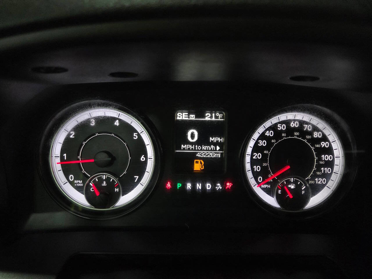 Used 2022 RAM 1500 Tradesman w/ Chrome Appearance Group image 12