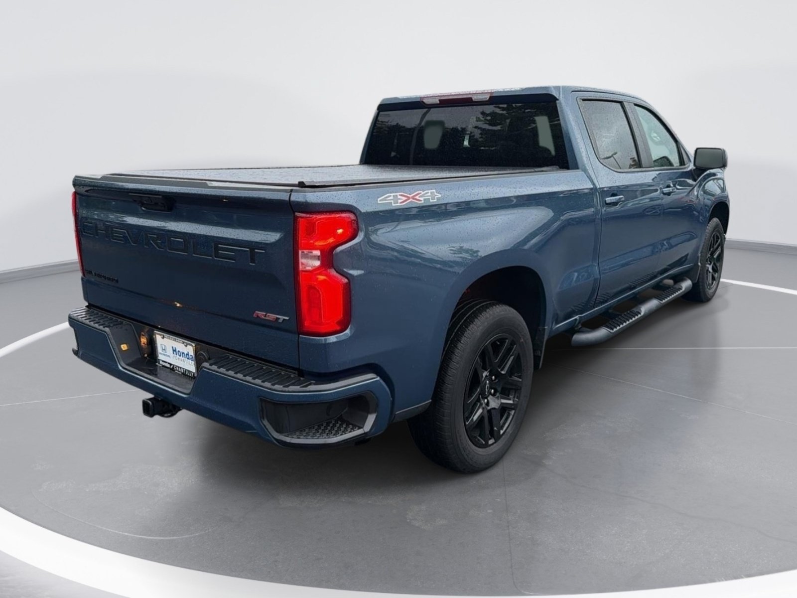 Used 2024 Chevrolet Silverado 1500 RST w/ Protection Package AWD/4WD image 7