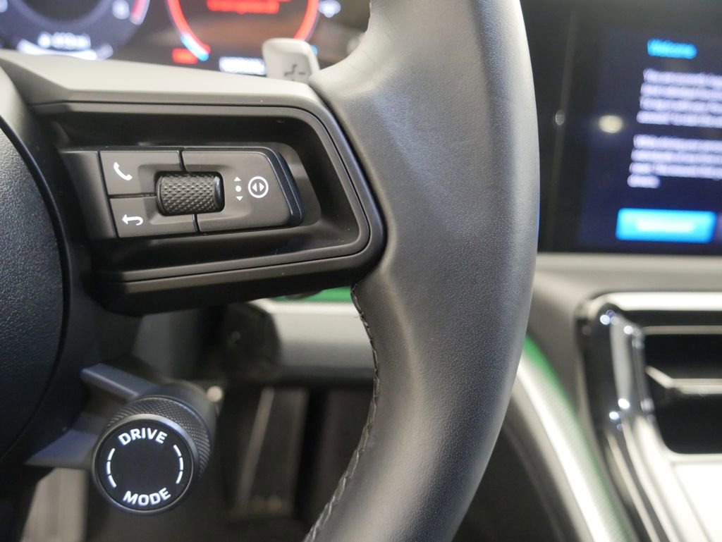 Certified 2025 Porsche Panamera 4 image 40