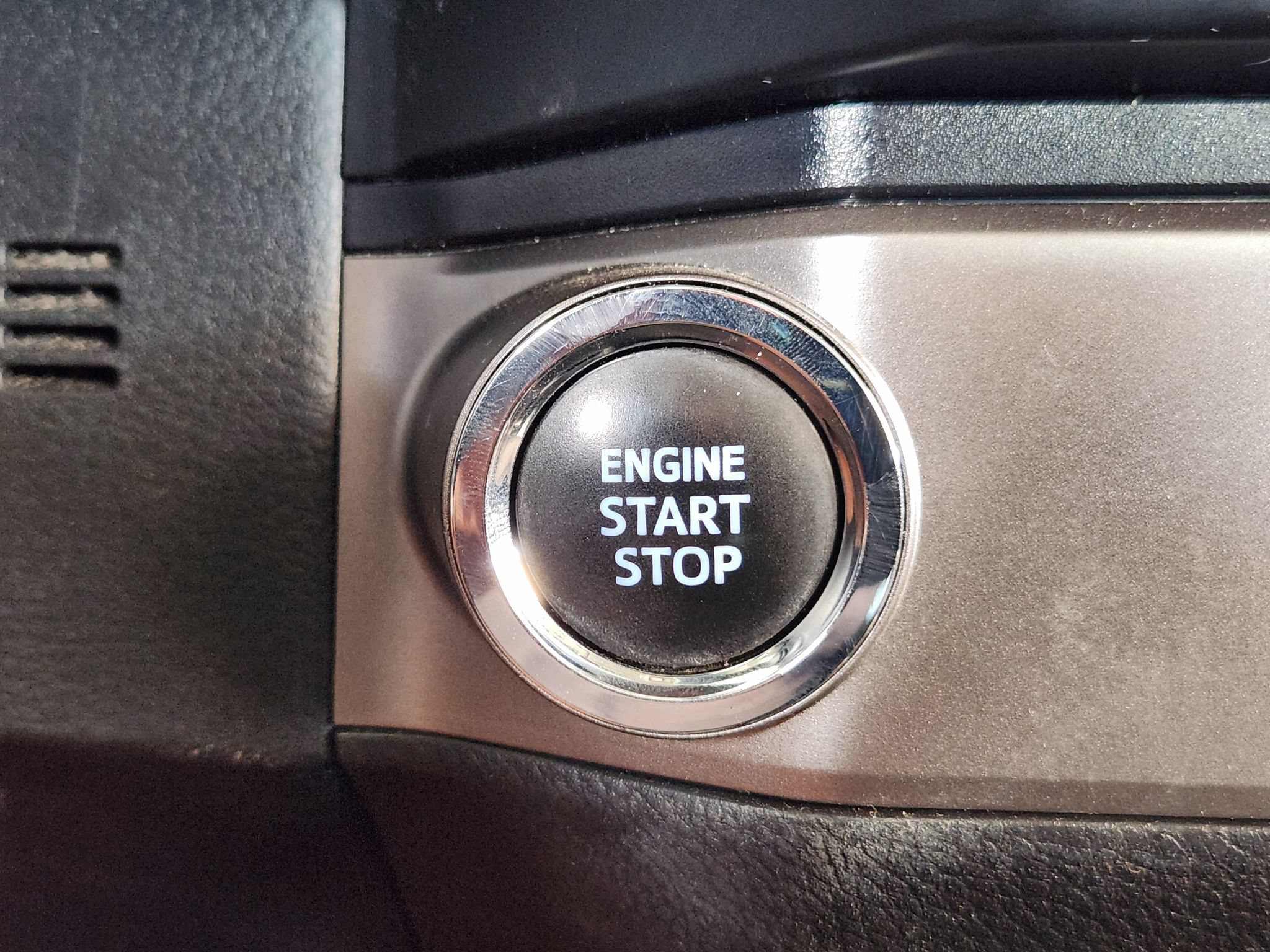 Used 2023 Toyota Tacoma SR5 RWD image 18