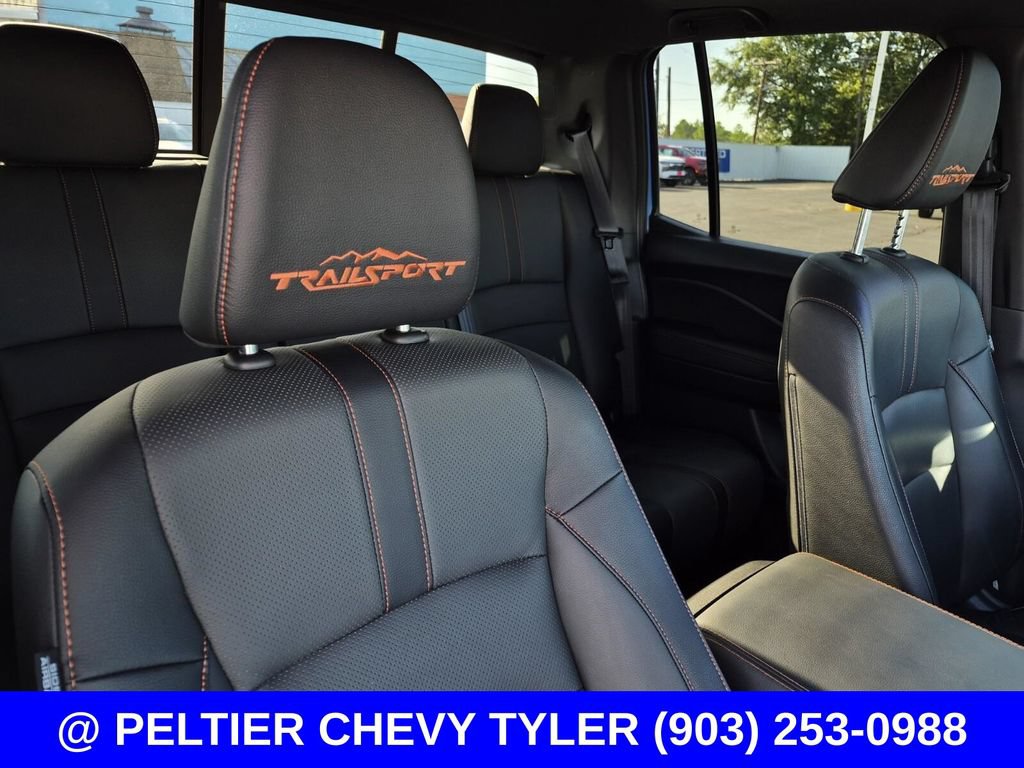 Used 2025 Honda Ridgeline TrailSport image 12