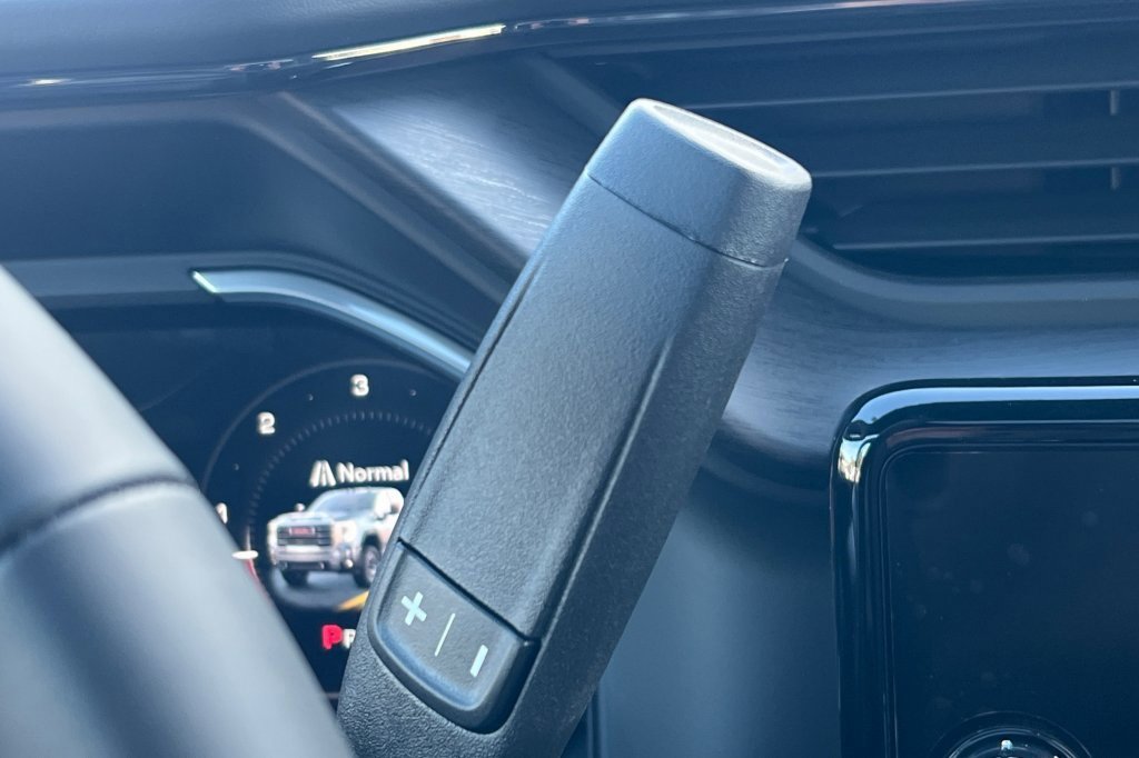 New 2026 GMC Sierra 3500 AT4 w/ AT4 Premium Plus Package image 18