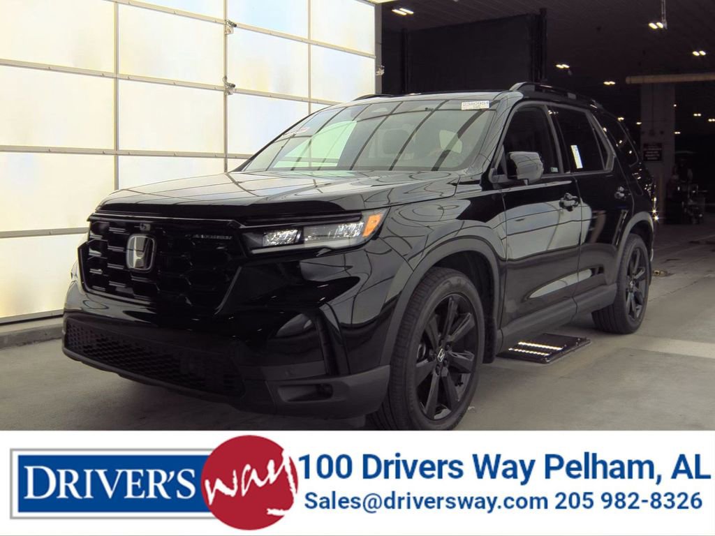 Used 2025 Honda Pilot Black Edition image 1