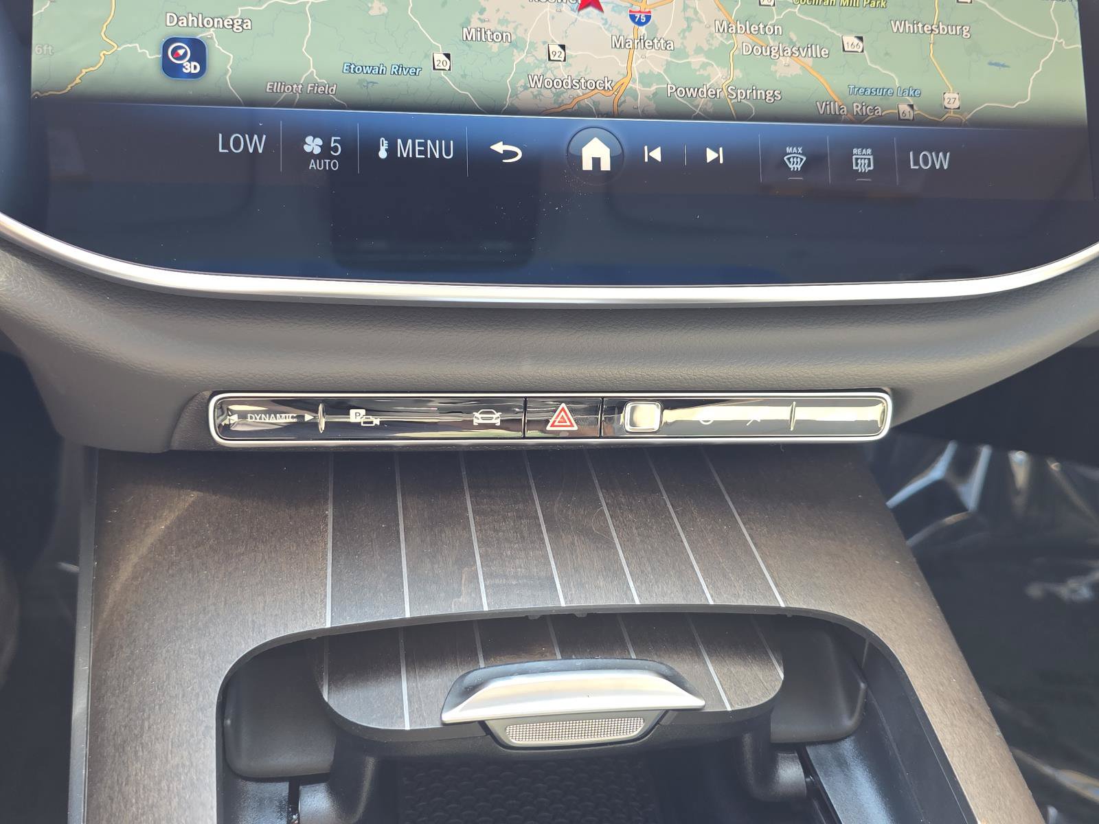 New 2027 Mercedes-Benz E 450 4MATIC Sedan image 31