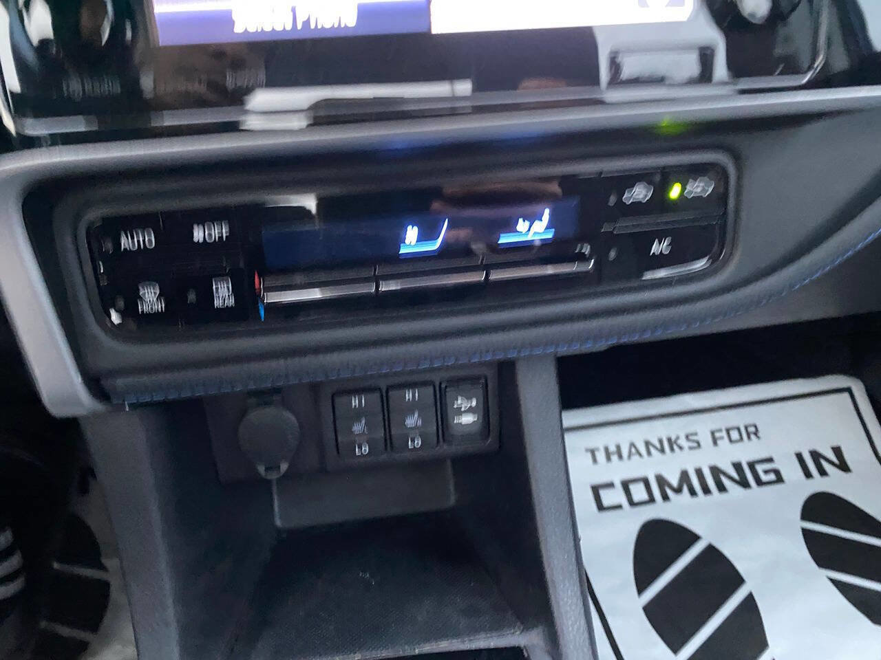 Used 2019 Toyota Corolla XSE image 34