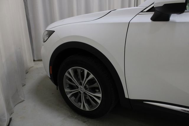 Used 2023 Buick Envision Preferred FWD image 30