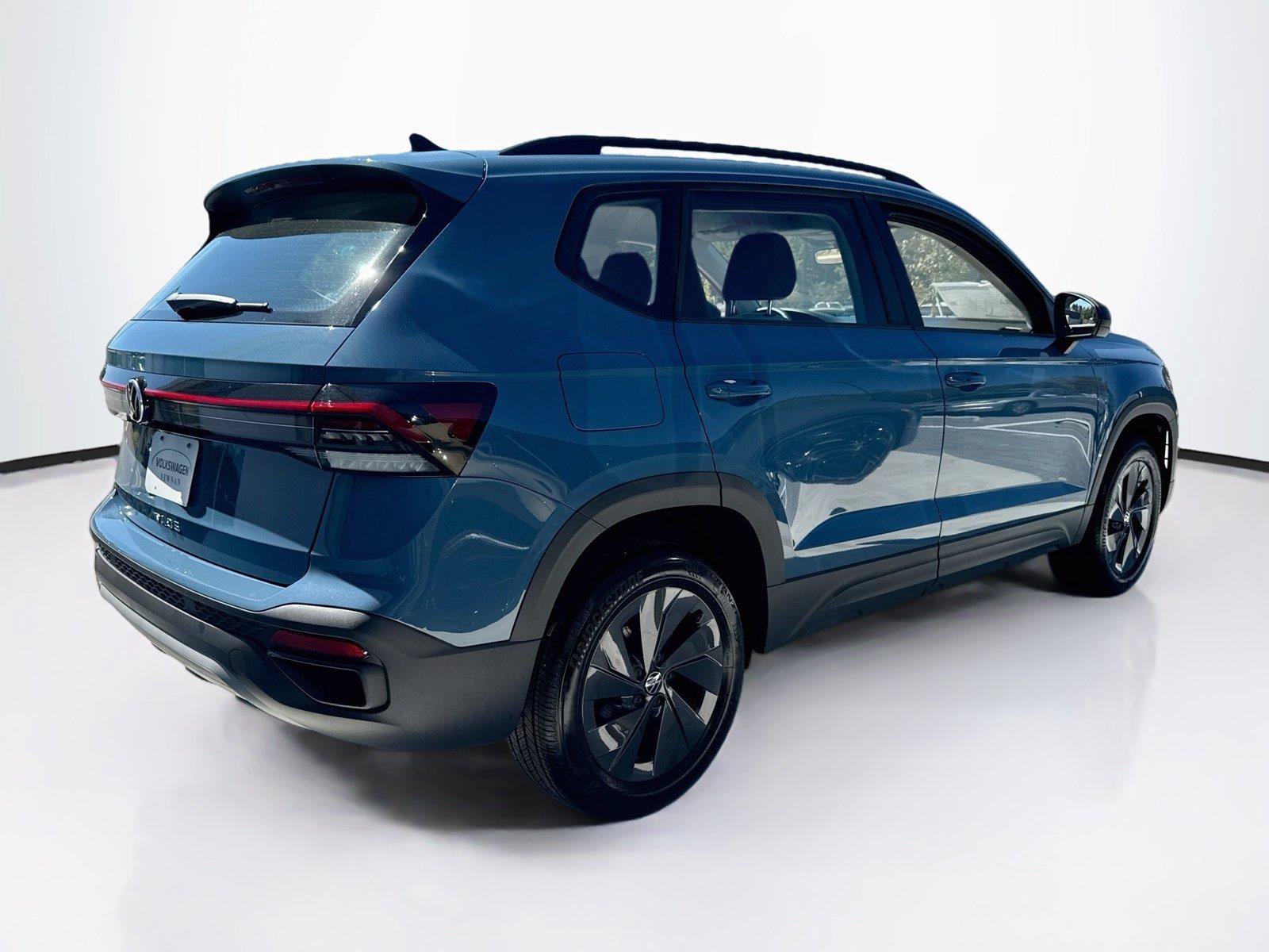 New 2027 Volkswagen Taos S FWD image 2