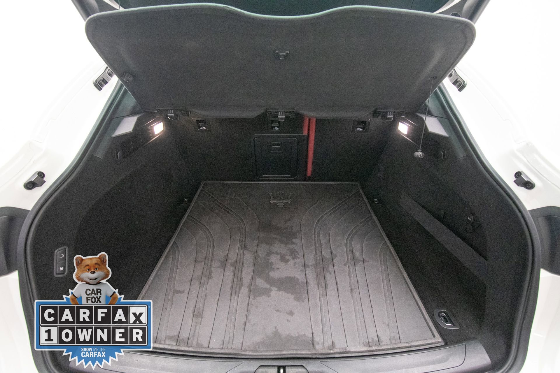 Used 2022 Maserati Levante GT AWD/4WD image 32