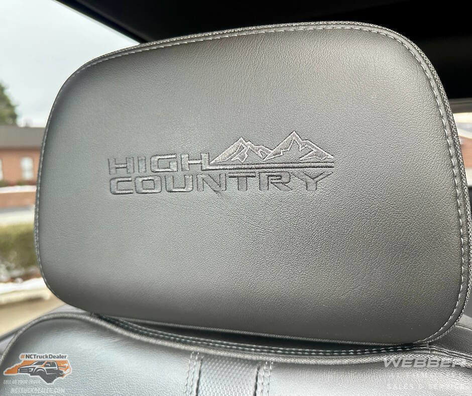 Used 2020 Chevrolet Silverado 2500 High Country w/ Z71 Off-Road Package image 32
