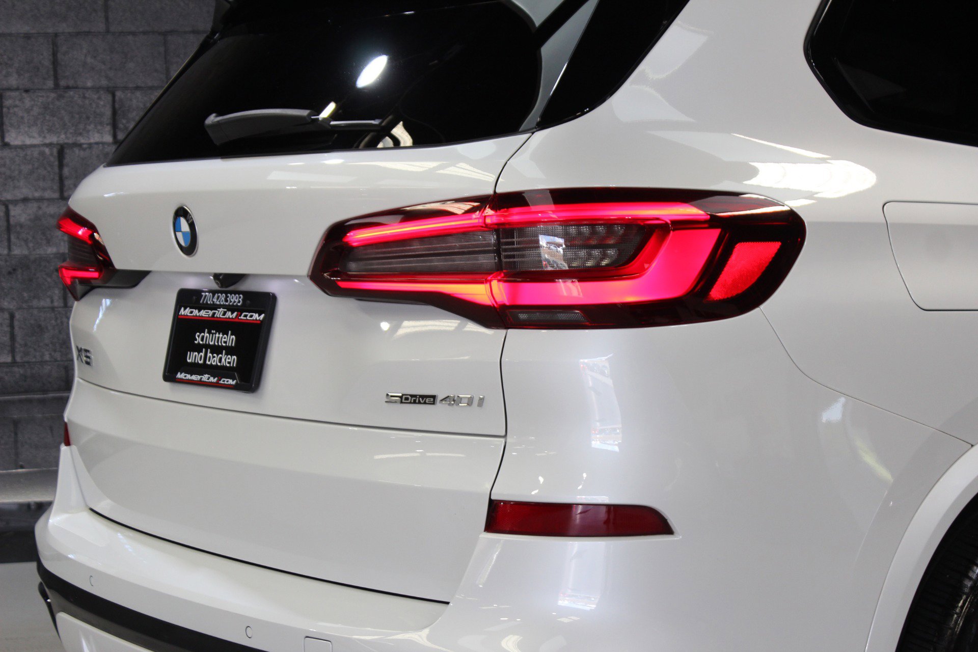 Used 2021 BMW X5 sDrive40i w/ M Sport Package image 10