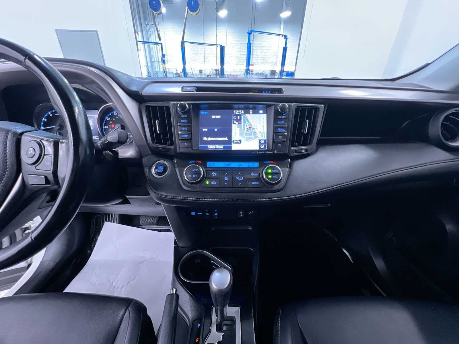 Used 2018 Toyota RAV4 Limited w/ All Weather Liner Package AWD/4WD image 23