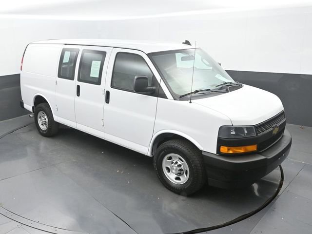 Used 2020 Chevrolet Express 2500 w/ Driver Convenience Package RWD image 26