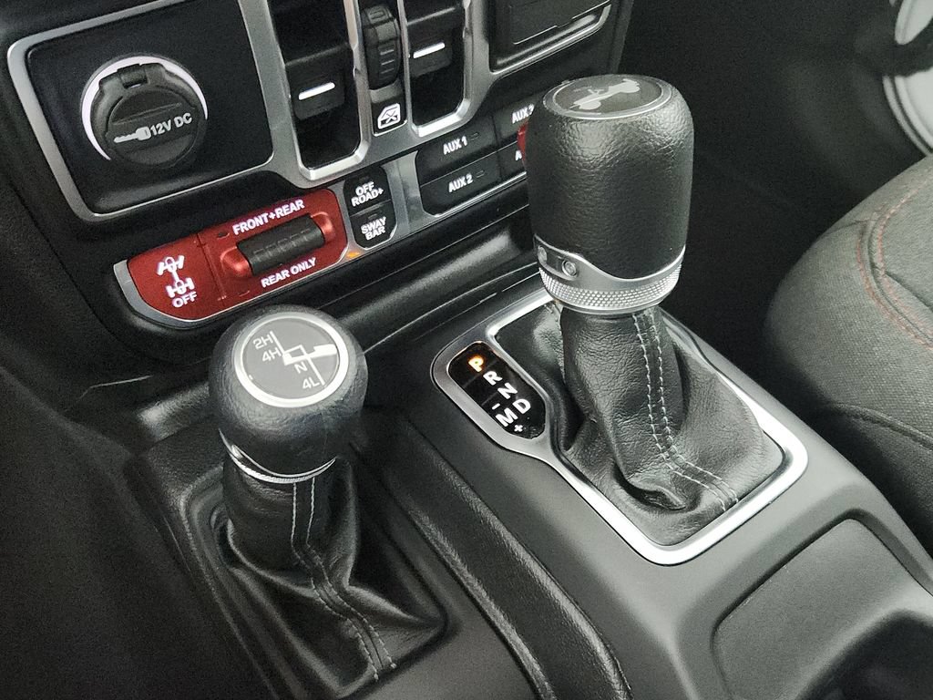 Used 2025 Jeep Wrangler Unlimited Rubicon AWD/4WD image 31
