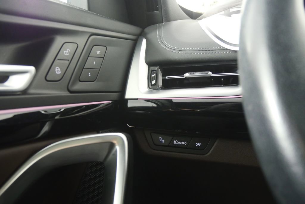 Certified 2024 BMW X1 xDrive28i image 21