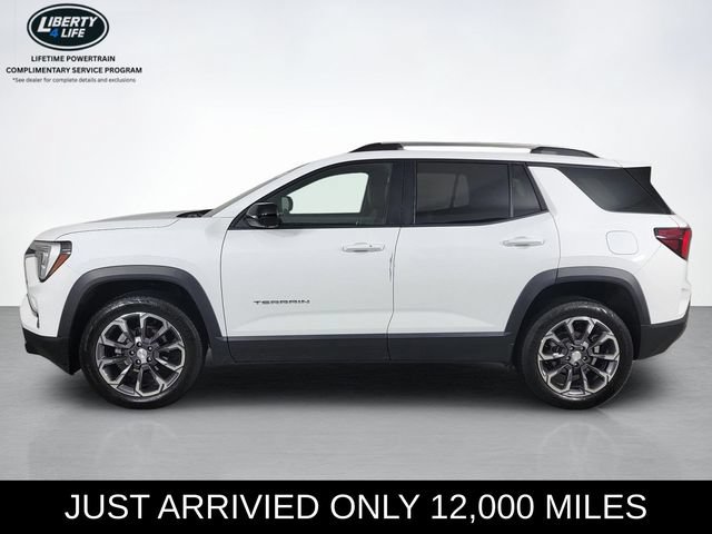 Used 2026 GMC Terrain Elevation w/ Elevation Premium Package AWD/4WD image 6