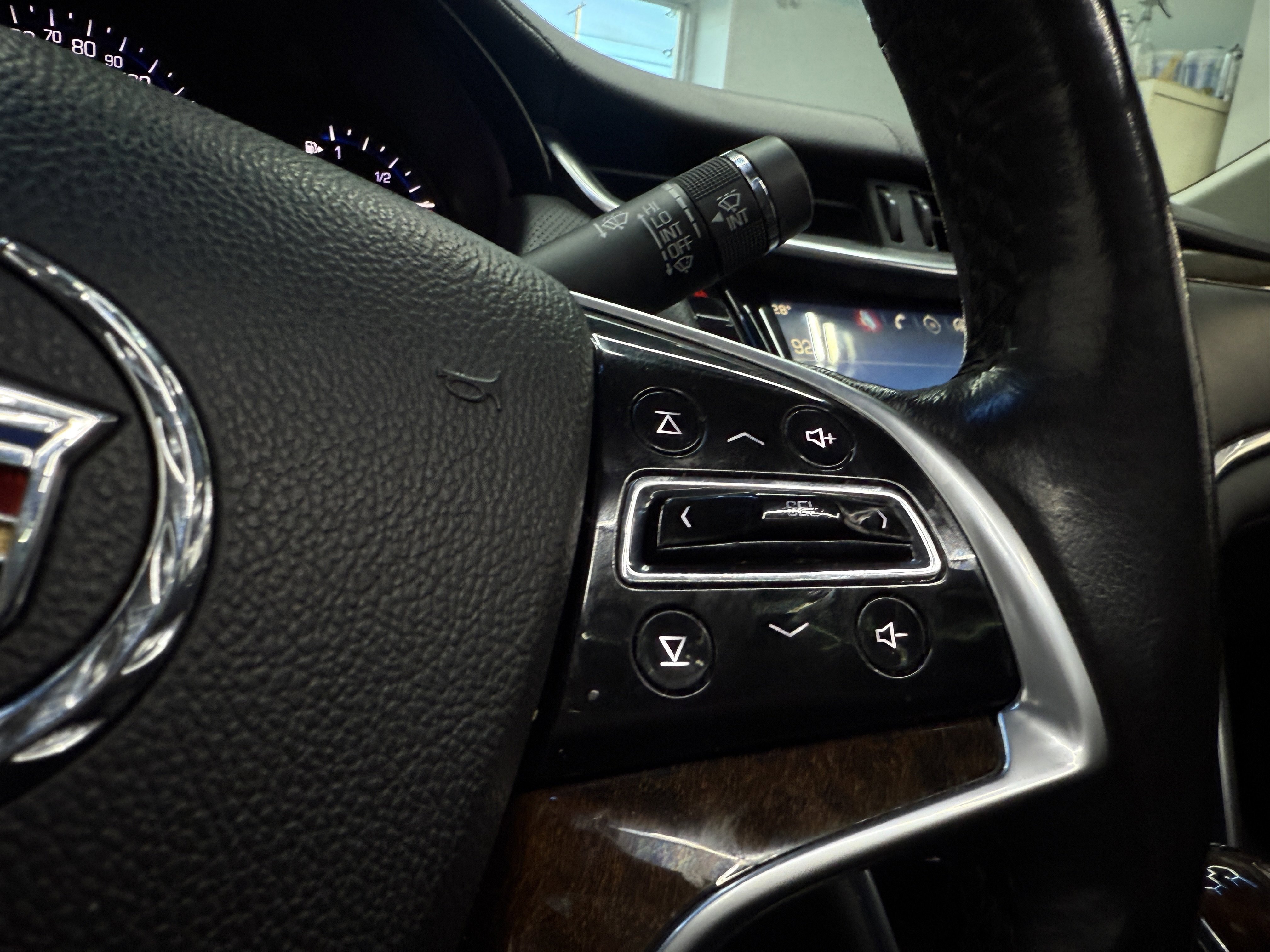 Used 2013 Cadillac XTS Luxury w/ Driver Awareness Package image 16