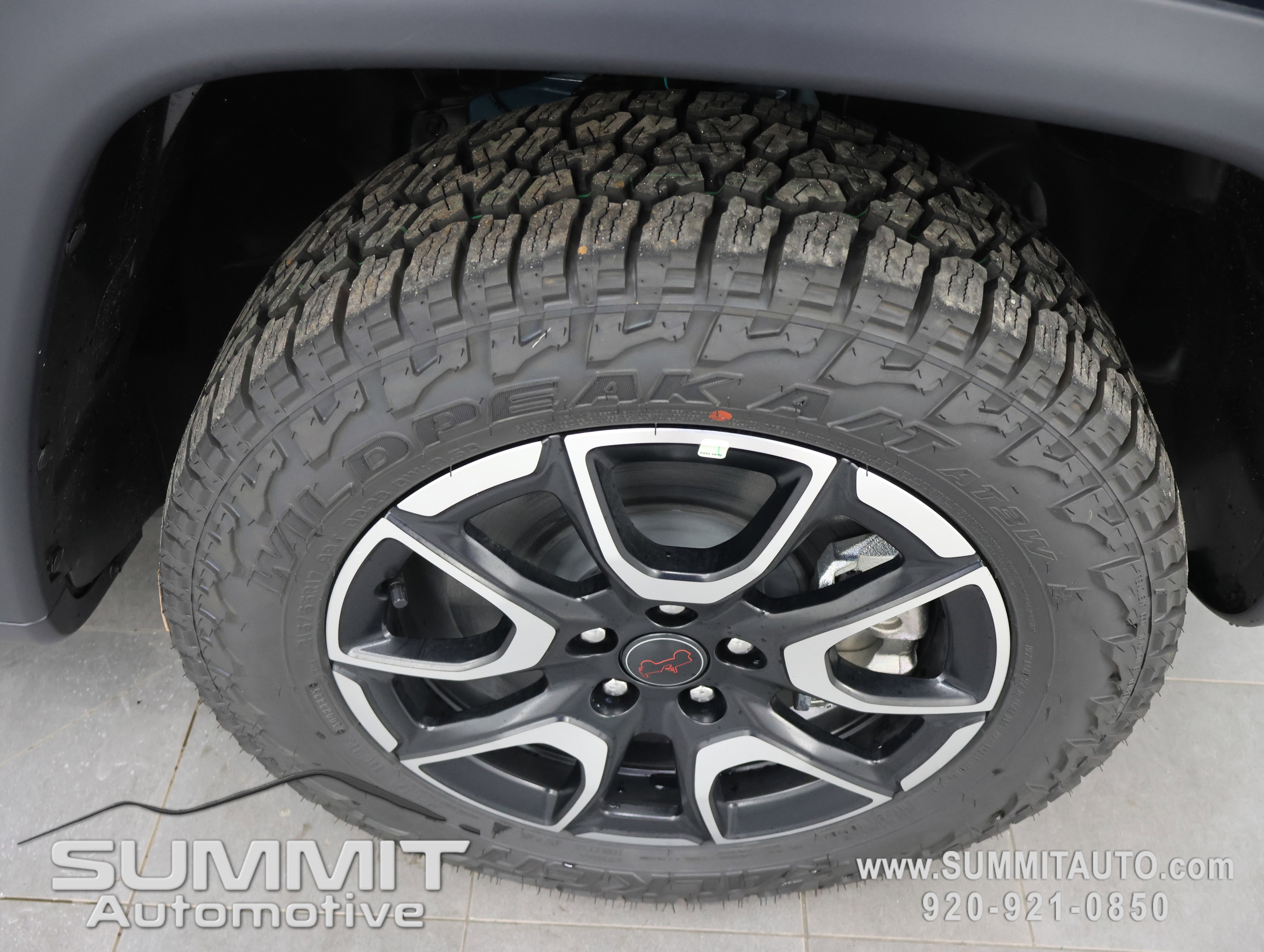 New 2026 Jeep Compass Trailhawk w/ Sun, Sound & Navigation Group image 3