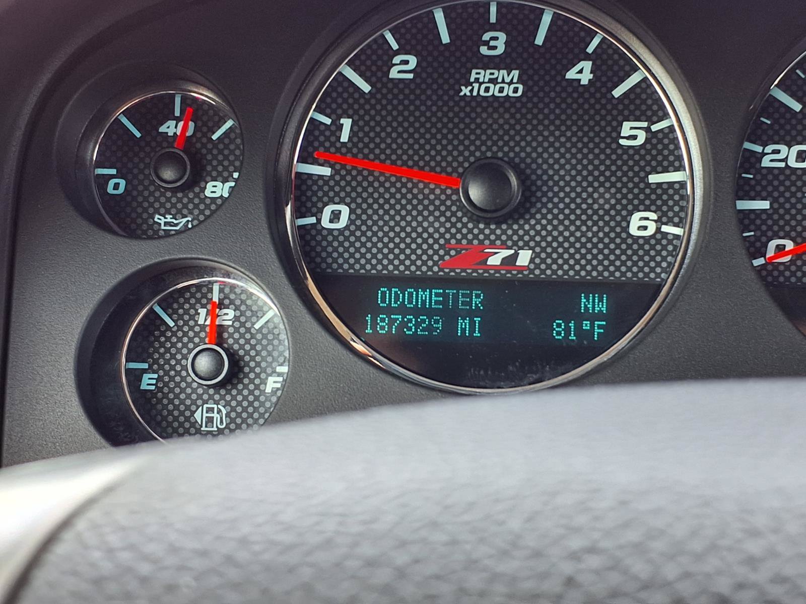 Used 2012 Chevrolet Suburban LT w/ Suspension Package, Off-Road AWD/4WD image 17