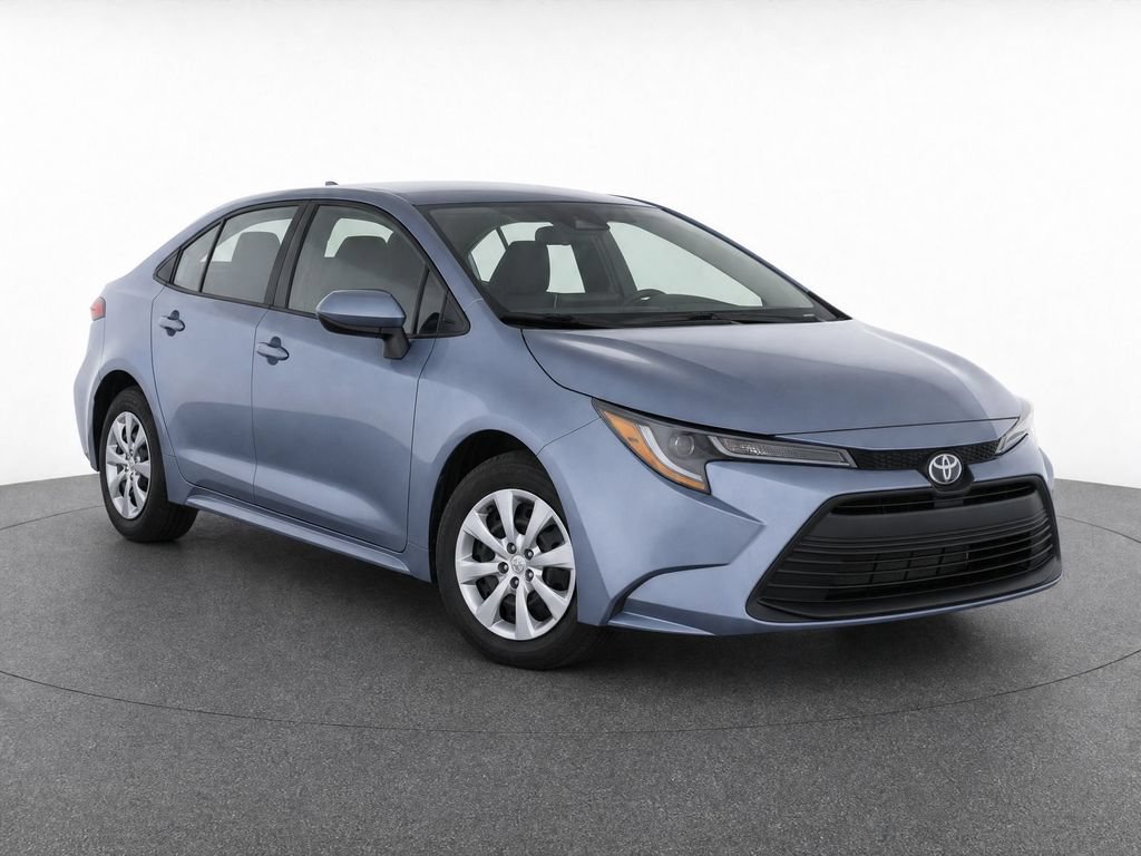 Used 2023 Toyota Corolla LE w/ Carpet Mat Package (TMS) FWD image 2