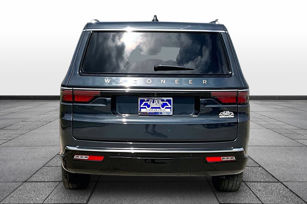 Used 2025 Jeep Wagoneer L Series III w/ Premium Group I AWD/4WD image 4