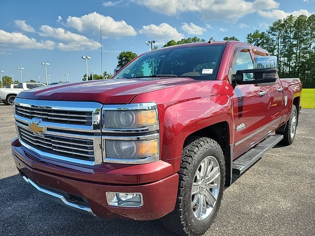 Used 2014 Chevrolet Silverado 1500 High Country w/ High Country Premium Package AWD/4WD image 3