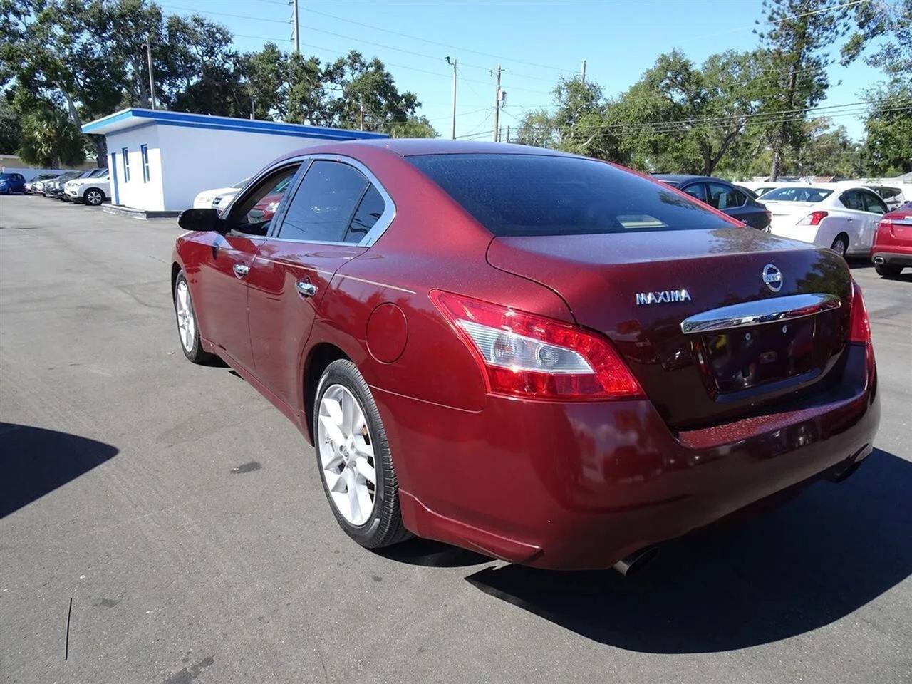 Used 2009 Nissan Maxima 3.5 SV w/ Cold Pkg FWD image 6