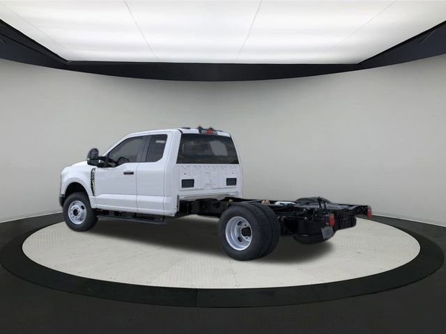 New 2026 Ford F350 XL w/ Snow Plow Prep Package image 4