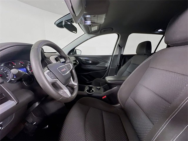 Used 2022 GMC Terrain SLE image 19