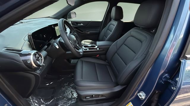 Used 2026 Chevrolet Equinox LT w/ Convenience Package II image 21