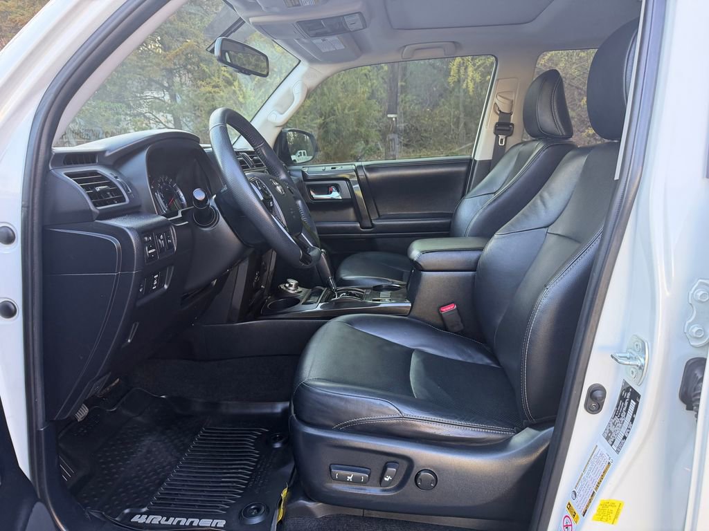 Used 2019 Toyota 4Runner Limited AWD/4WD image 14