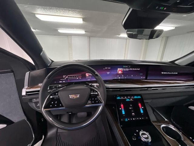 Certified 2026 Cadillac Escalade Platinum Sport w/ LPO, ONYX Package AWD/4WD image 16