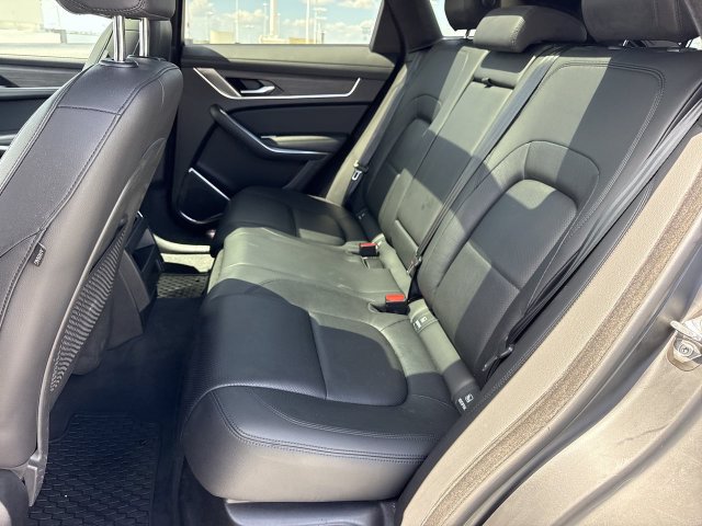 Used 2023 Jaguar F-PACE S AWD/4WD image 23