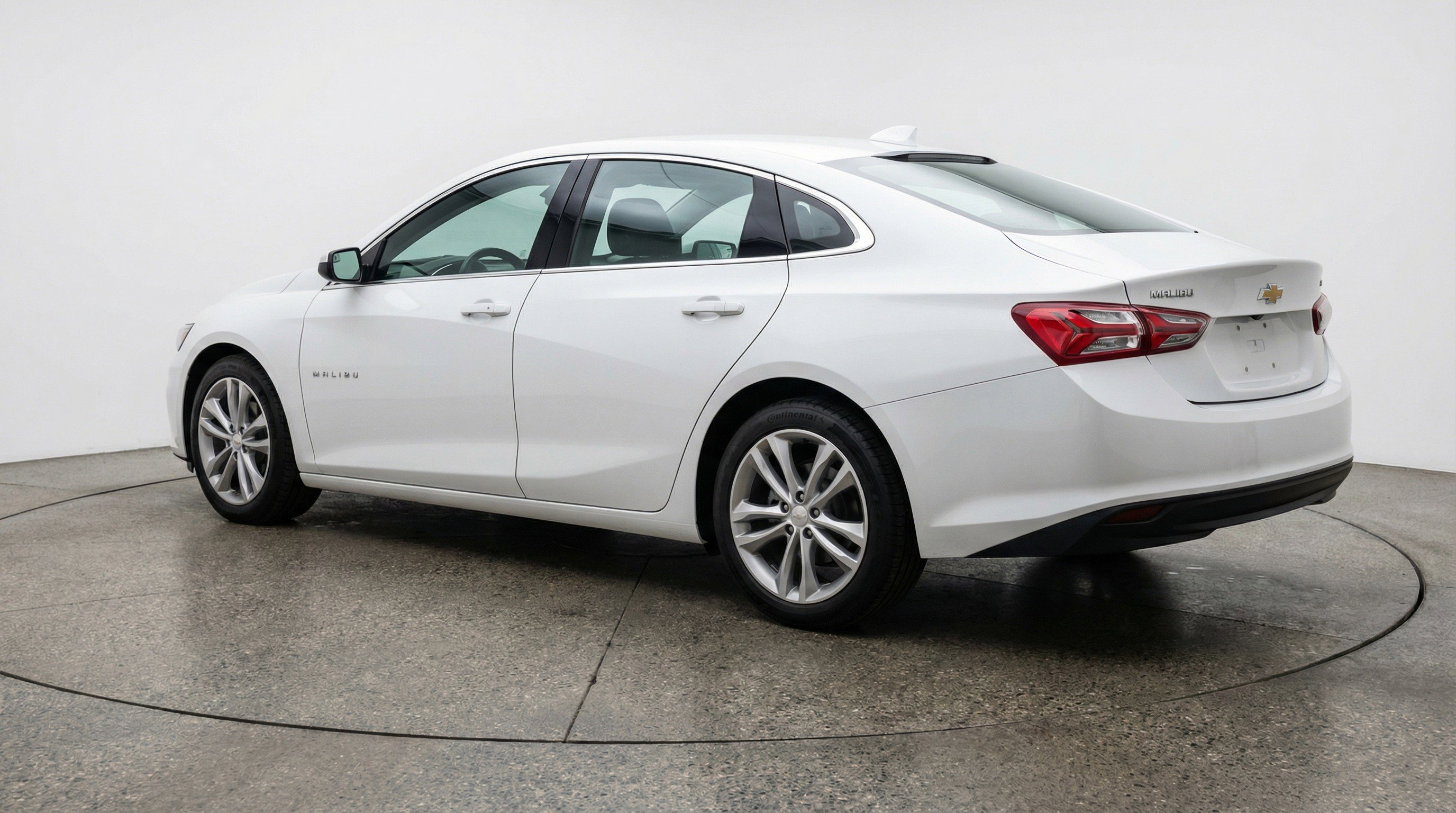 Used 2024 Chevrolet Malibu LT FWD image 6